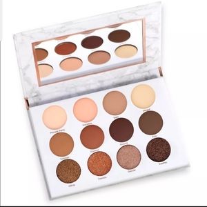Soiree Diaries Eyeshadow Palette